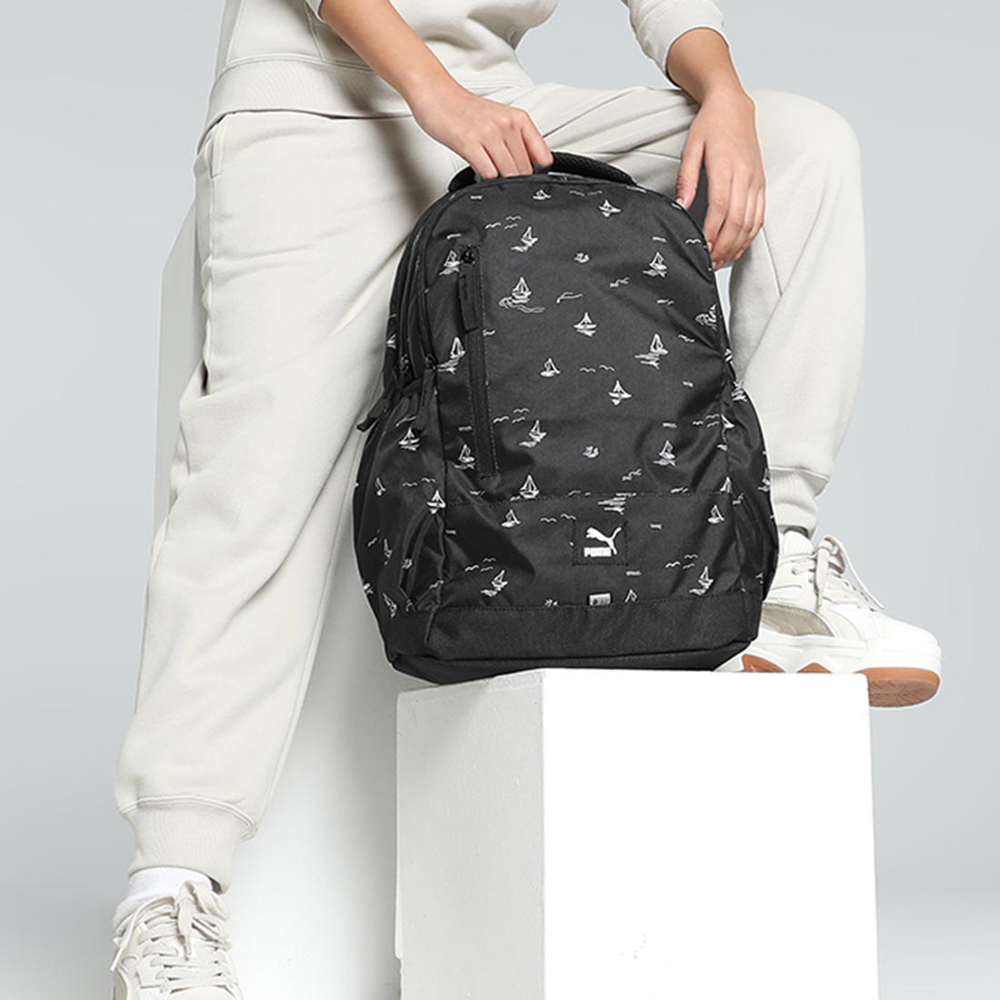 PUMA Unisex Printed Black Backpack